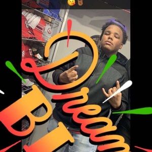 Meet your Posher, Mikal